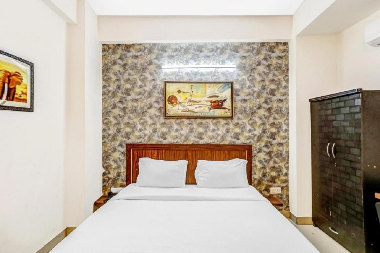 Hotel Noida Continental At Noida City Center Luaran gambar