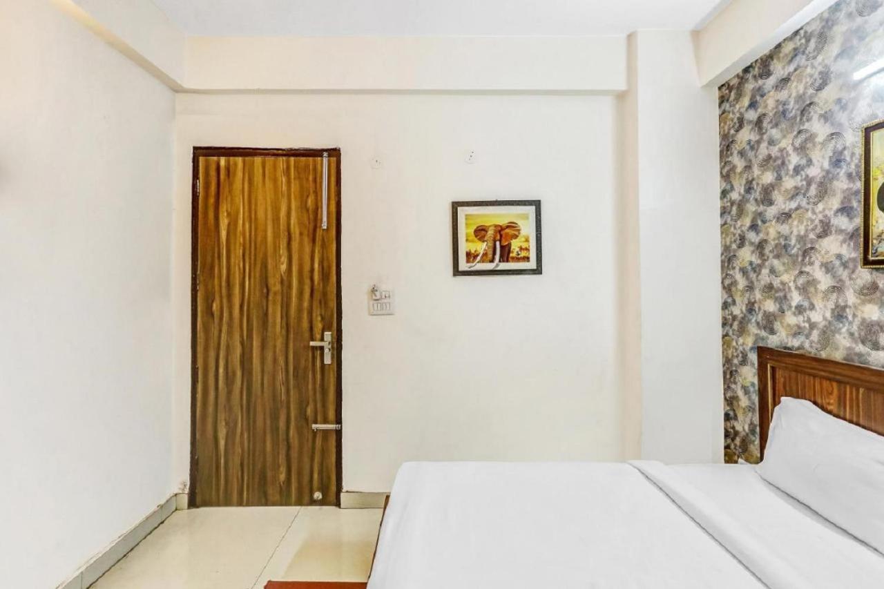 Hotel Noida Continental At Noida City Center Luaran gambar